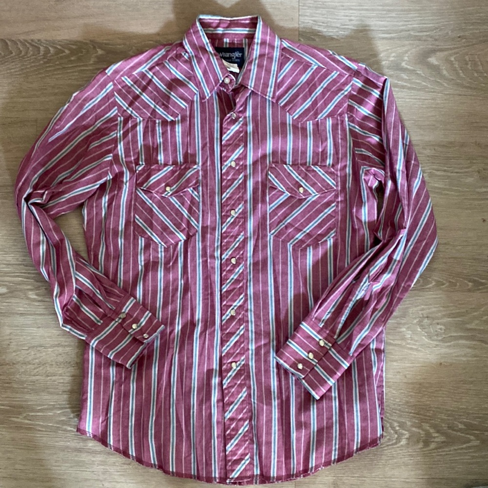 Wrangler pearl snap